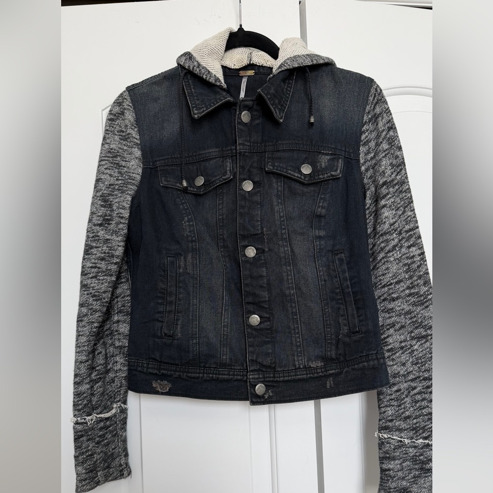 Free People distressed Black Jean Jacket with charcoal Sleeves